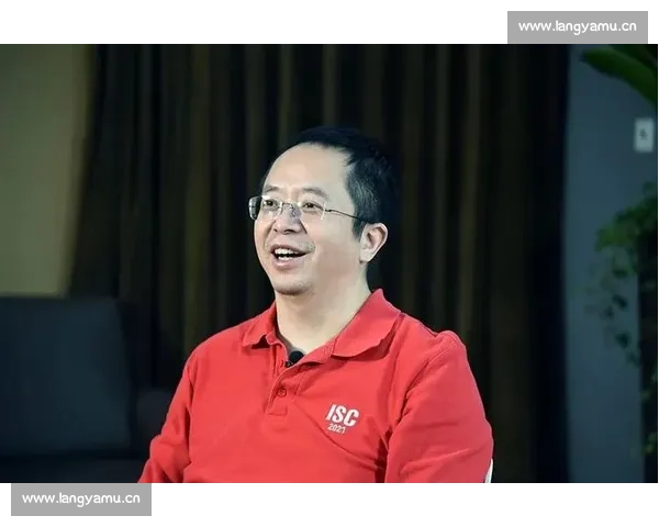 周鸿祎引领数字安全新时代探索网络强国创新发展路径